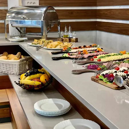 Code Vizura Garni Renew Hotel 4*