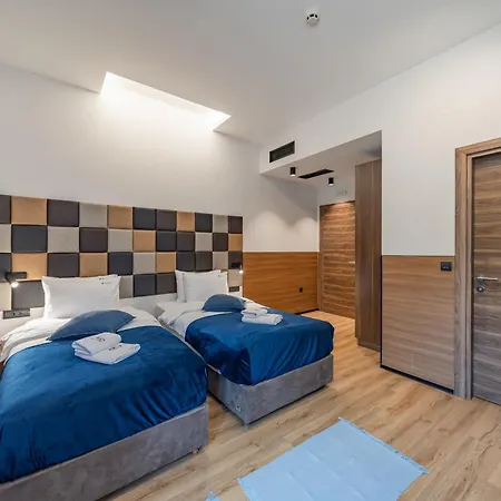 Garni Vizura Sport 4*